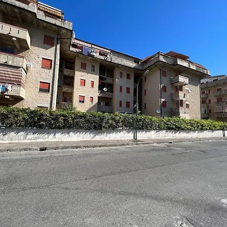 Centrale Al Primo Piano Scalea